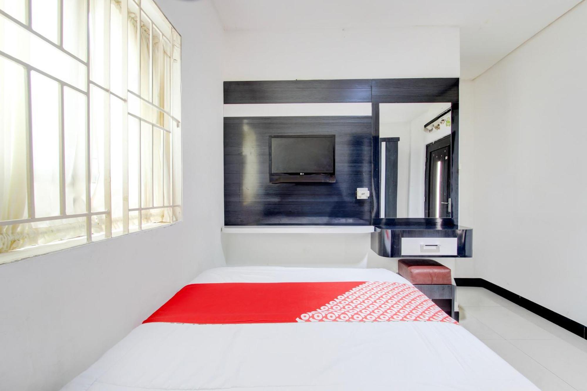 Oyo 409 Pondok Helomi Kalasan Luaran gambar