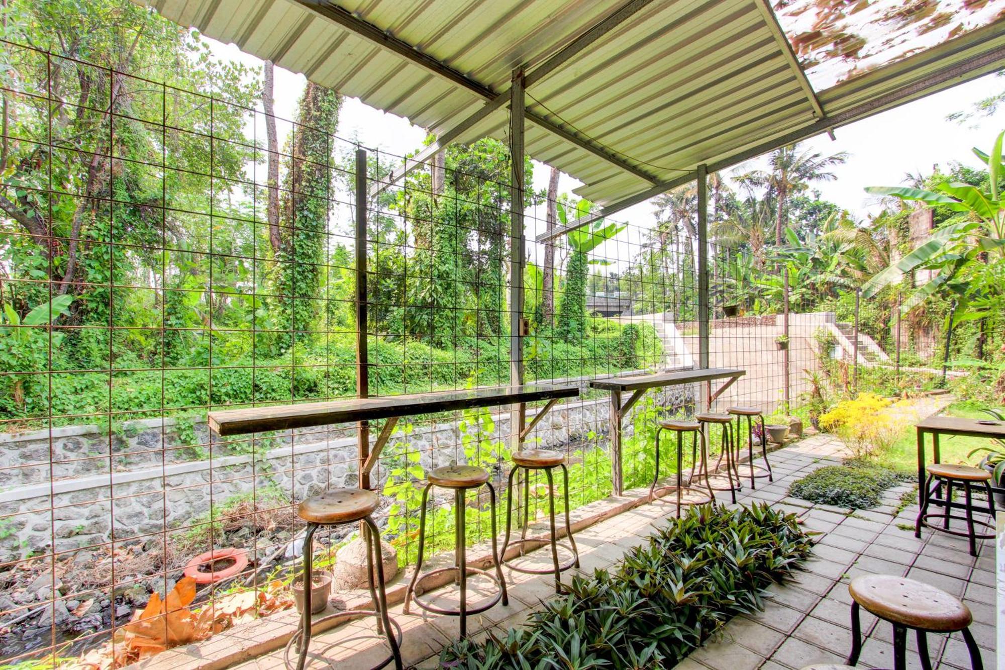 Oyo 409 Pondok Helomi Kalasan Luaran gambar
