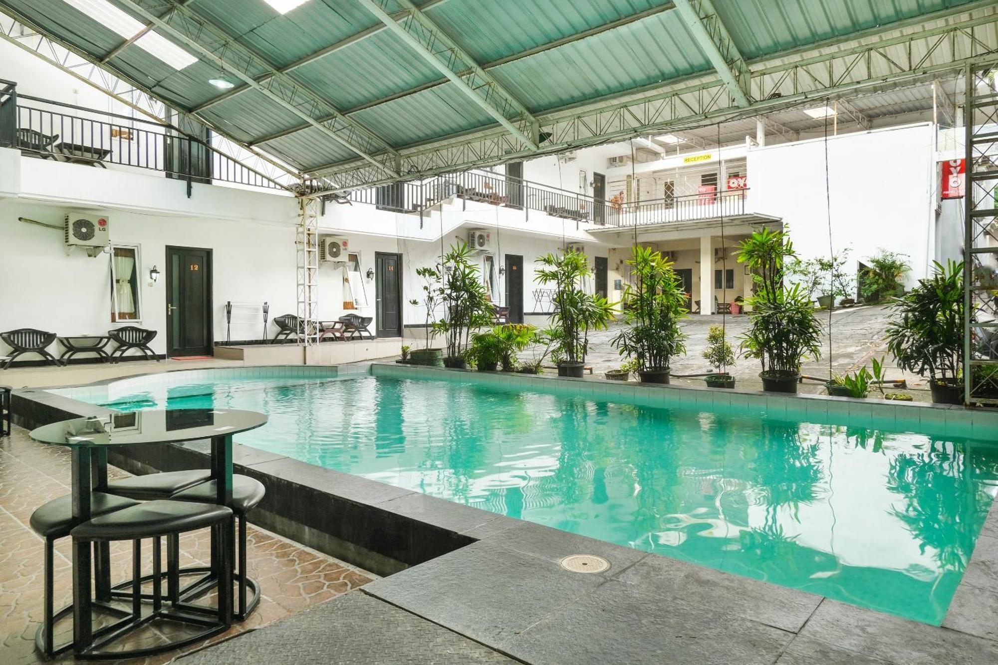 Oyo 409 Pondok Helomi Kalasan Luaran gambar